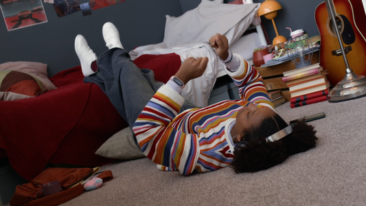 Comfort After School: Why Kids Need Shoes That Move From Classrooms To Chill Time